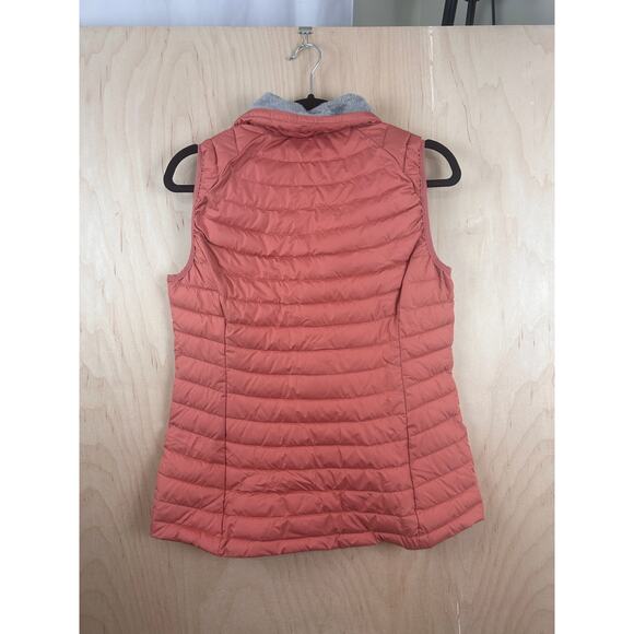 Columbia Women’s Omni-Heat Insulated Vest Medium Coral Zip Puffer - Picture 3 of 9